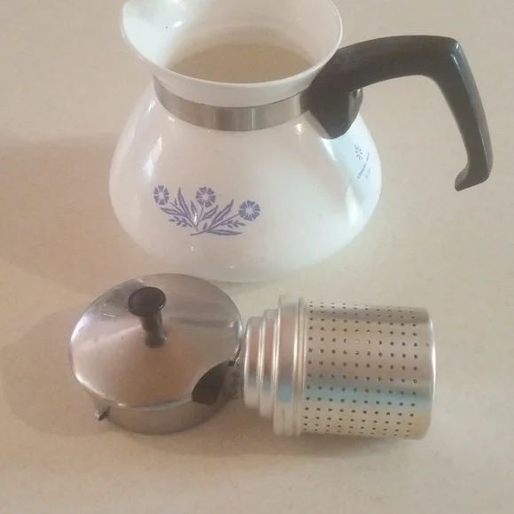 Corning Ware Cornflower Tea Kettle Coffee Pot. - Picture 3 of 8